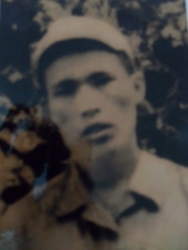 Trần Tân Thư tìm mộ bố là liệt sĩ Trần Văn Thục