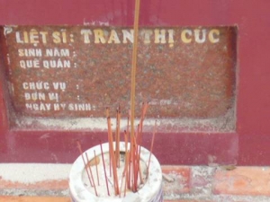 Nhắn tìm thân nhân liệt sĩ Trần Thị Cúc