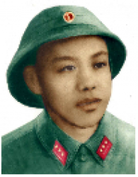 Nguyễn Đăng Nhân tìm mộ liệt sĩ Nguyễn Đăng Nhẫn