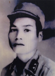 TRẦN VĂN TÌNH tìm phần mộ liệt sỹ TRẦN VĂN MẠC hy sinh năm 1974